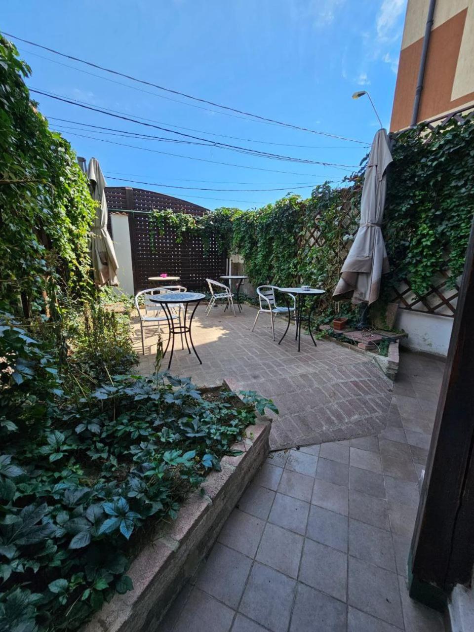 Vila Flavia B&B Constanta Exterior photo