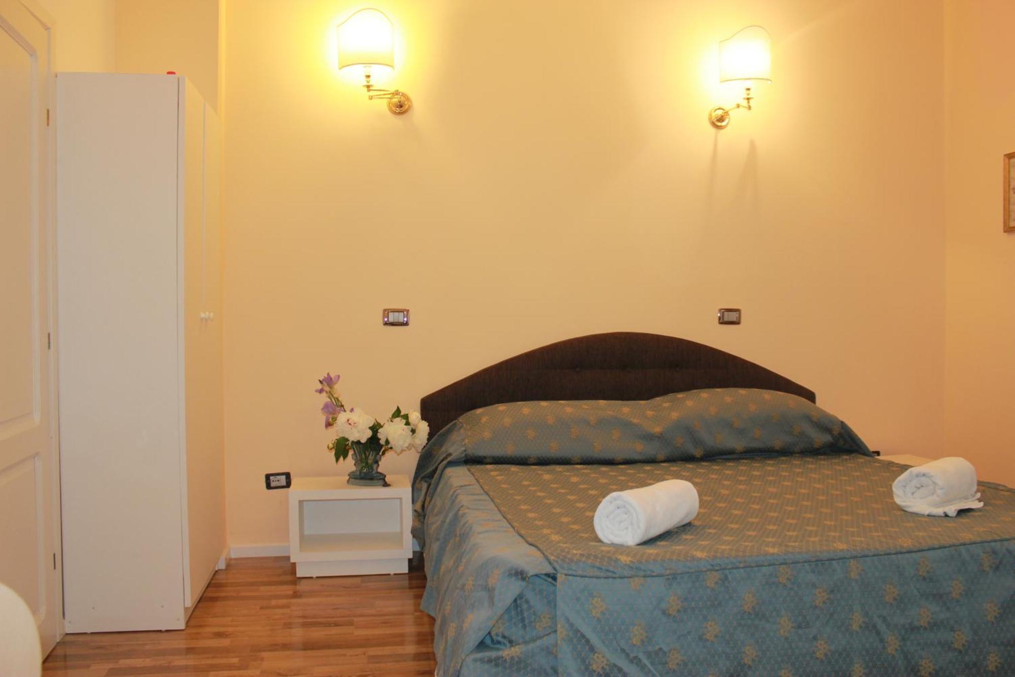 Vila Flavia B&B Constanta Room photo