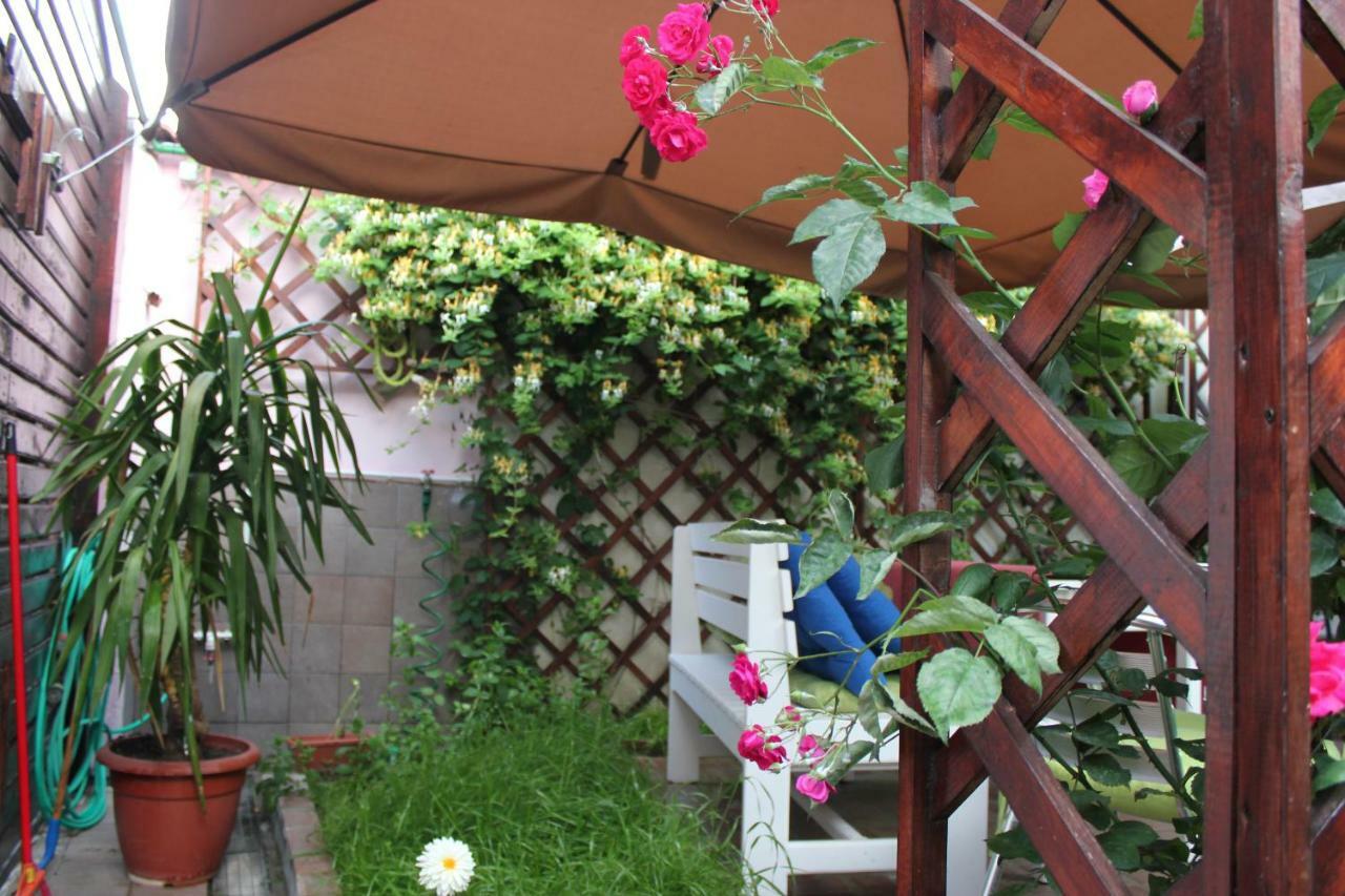 Vila Flavia B&B Constanta Exterior photo